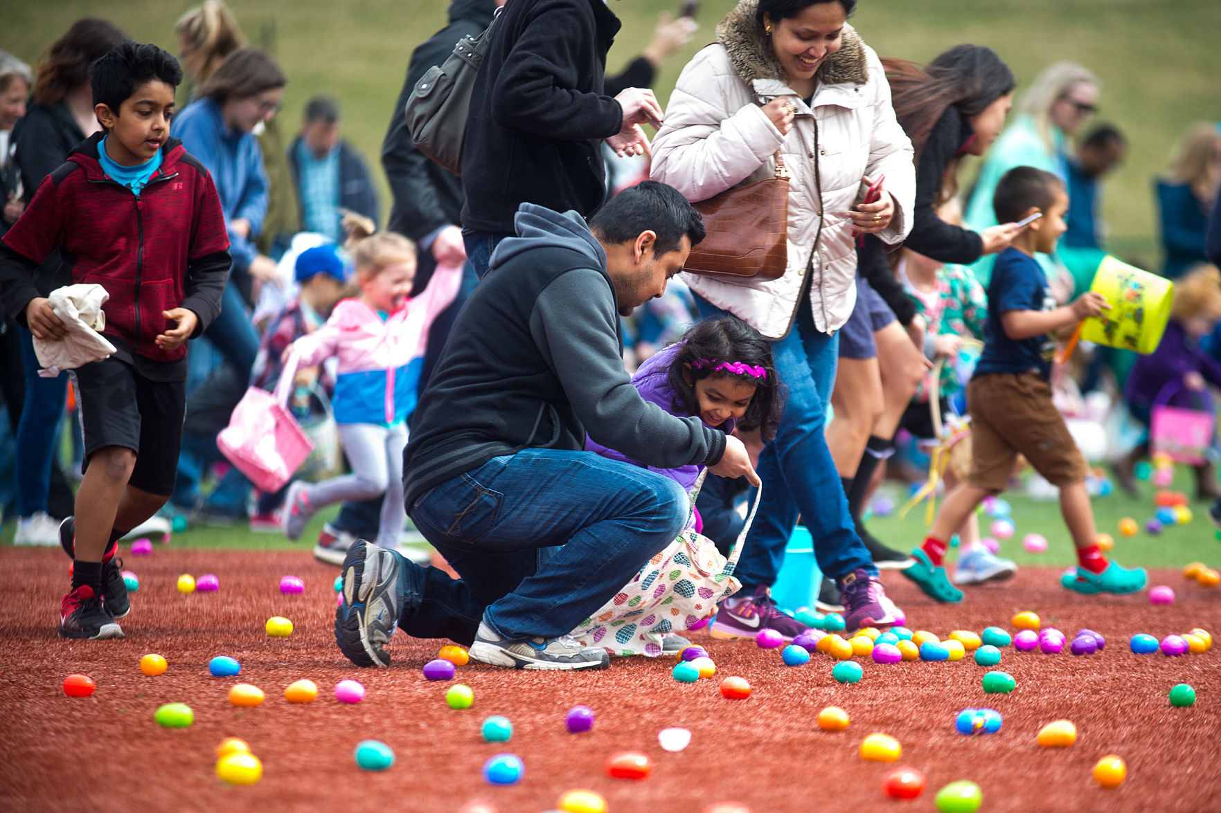 040719-blm-loc-13eastereggs